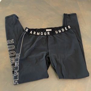 🌷5/$10🌷 Under Armour athletic leggings